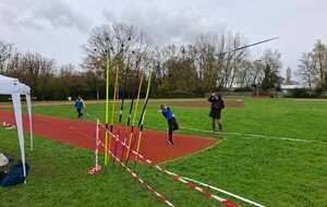 Meeting lancers Avoine