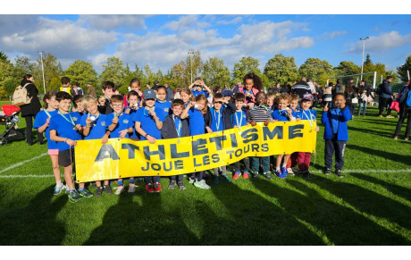 Marée bleue au meeting de rentrée à Fondettes